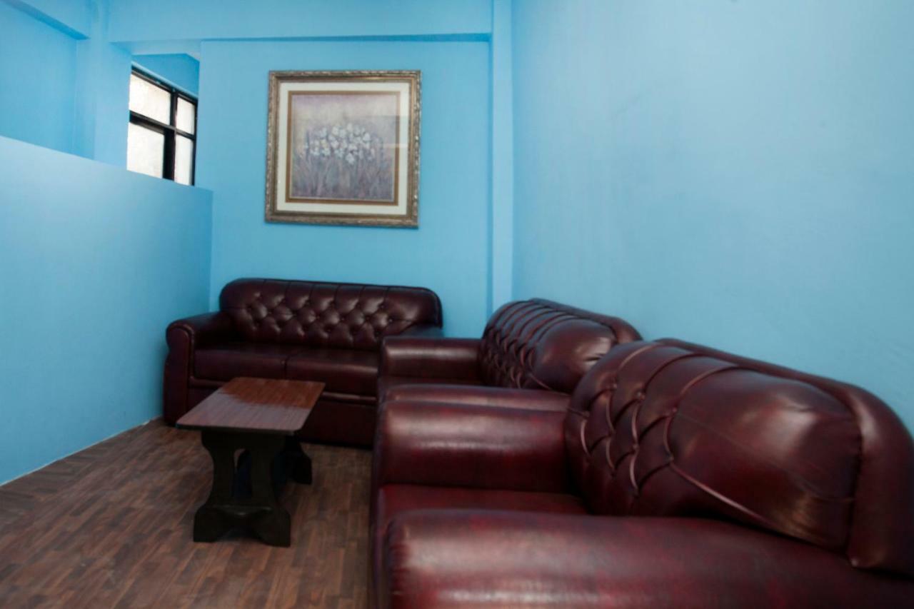 Hotel Crossroads كاتماندو المظهر الخارجي الصورة