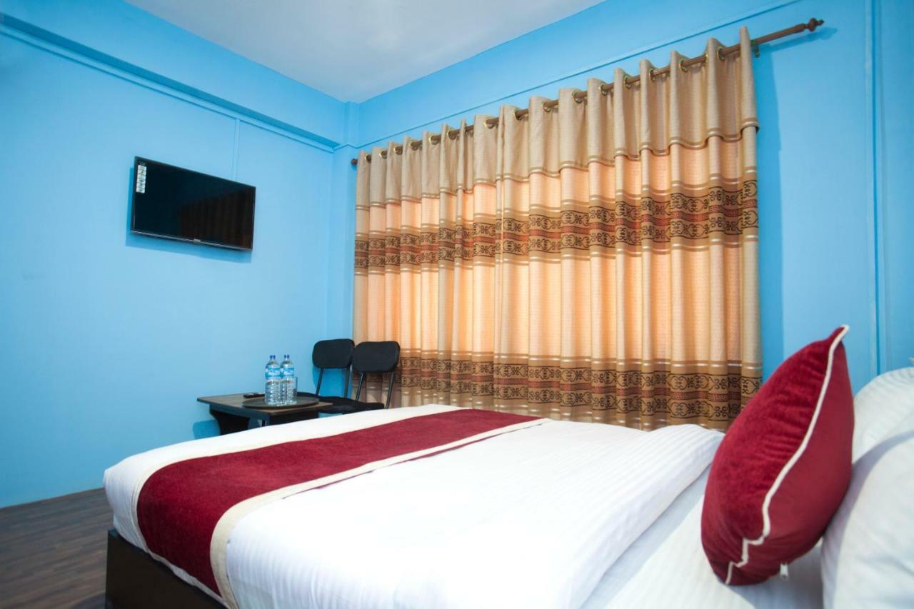 Hotel Crossroads كاتماندو المظهر الخارجي الصورة